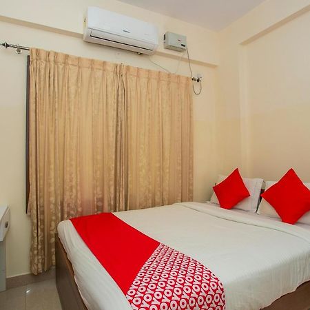 Oyo 4797 Lulu Hospitality Hotel Yelahanka Eksteriør billede
