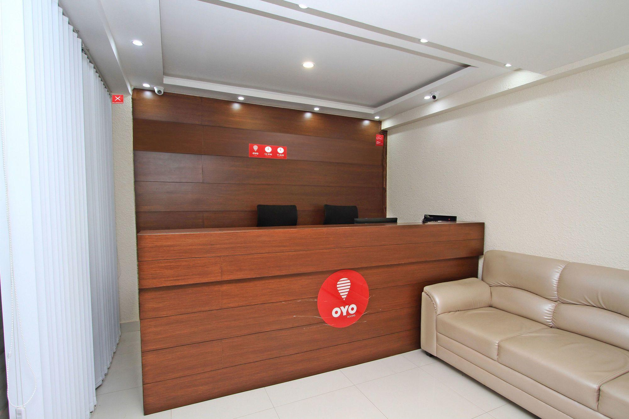 Oyo 4797 Lulu Hospitality Hotel Yelahanka Eksteriør billede
